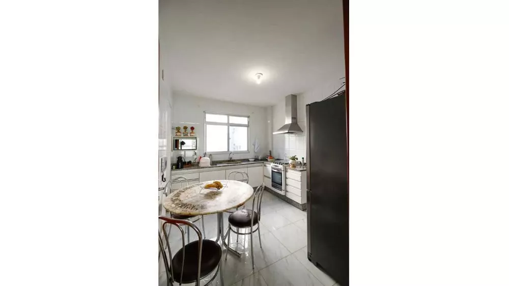 Apartamento à venda com 3 quartos, 120m² - Foto 10