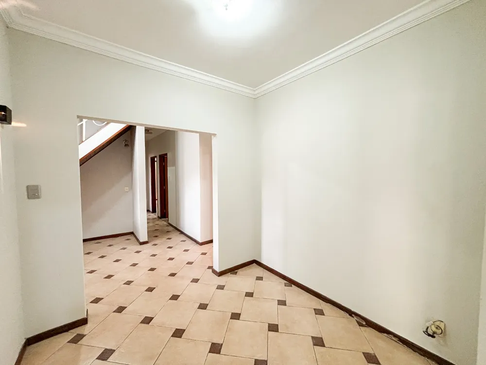 Casa, 5 quartos, 368 m² - Foto 9