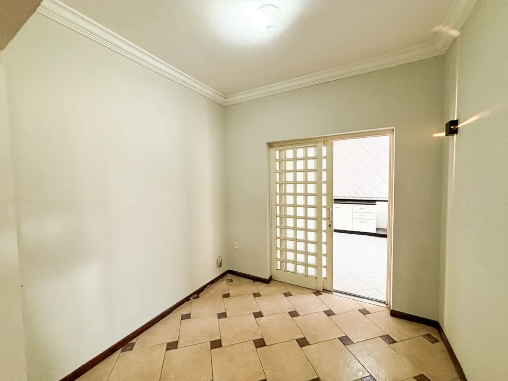Casa, 5 quartos, 368 m² - Foto 5