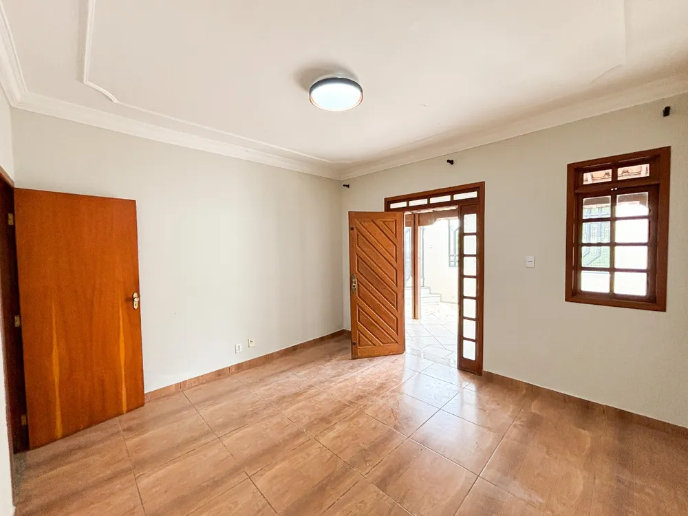 Casa, 5 quartos, 368 m² - Foto 4
