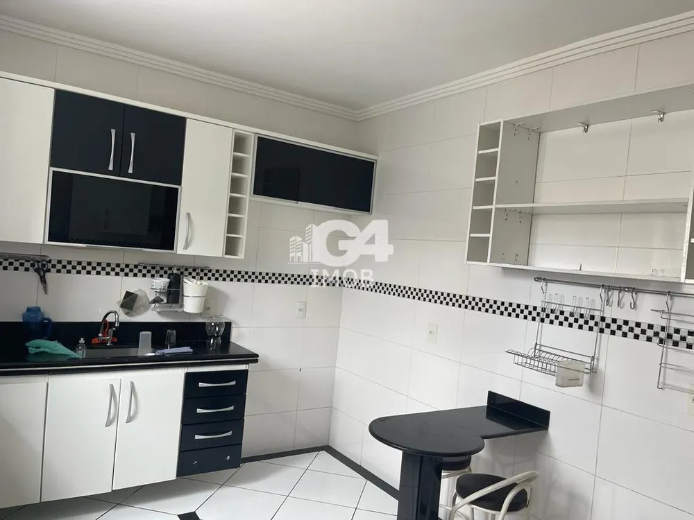 Casa, 4 quartos, 220 m² - Foto 5