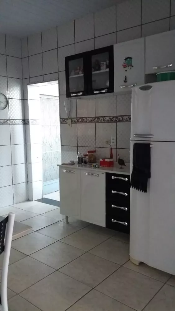 Casa à venda com 3 quartos, 410m² - Foto 10