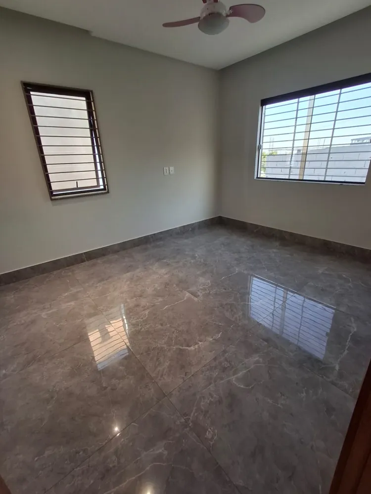 Casa, 4 quartos, 220 m² - Foto 11