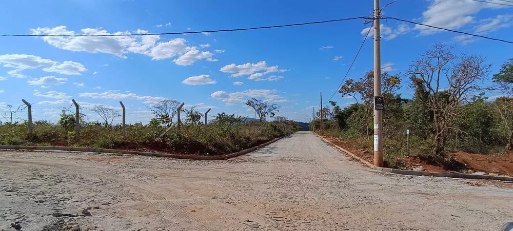 Terreno à venda, 360m² - Foto 1