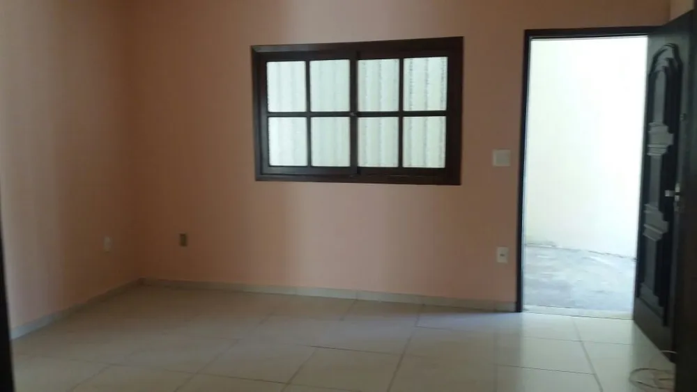 Casa, 3 quartos, 110 m² - Foto 1