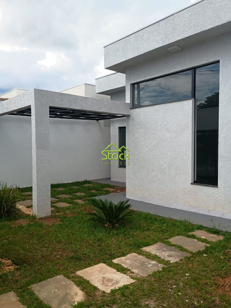 Casa à venda com 3 quartos, 190m² - Foto 4
