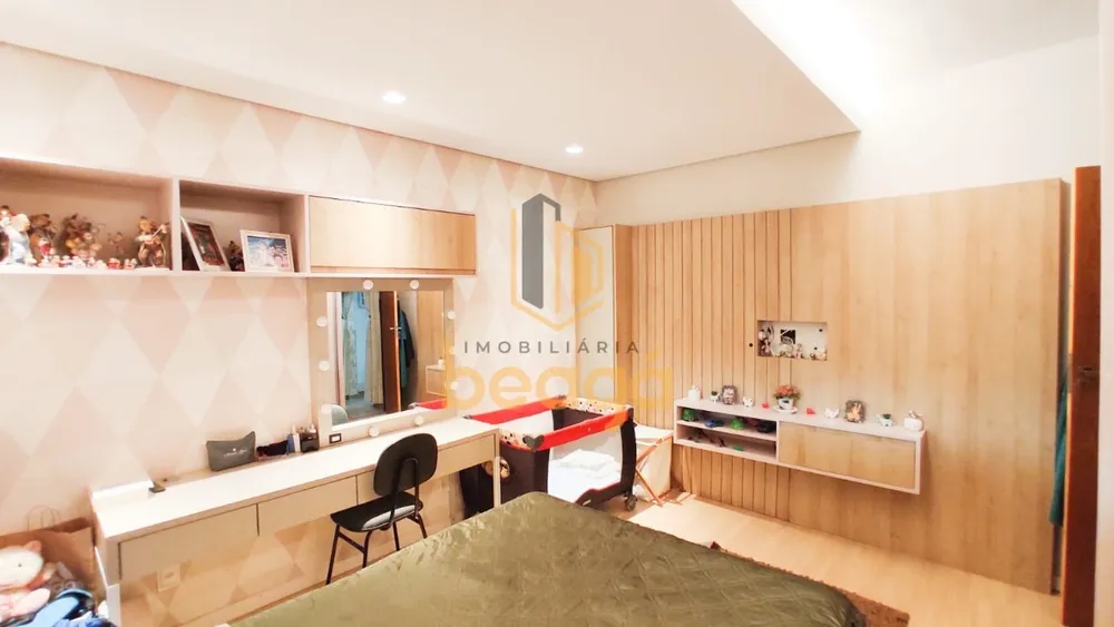 Casa, 3 quartos, 237 m² - Foto 7