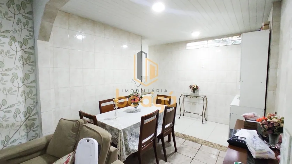 Casa, 3 quartos, 237 m² - Foto 6