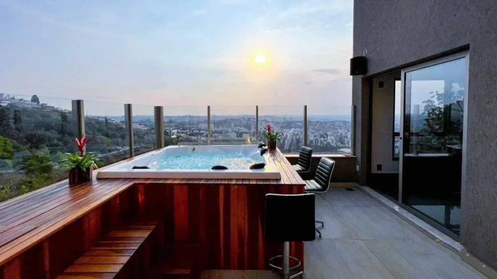 Casa, 3 quartos, 274 m² - Foto 1