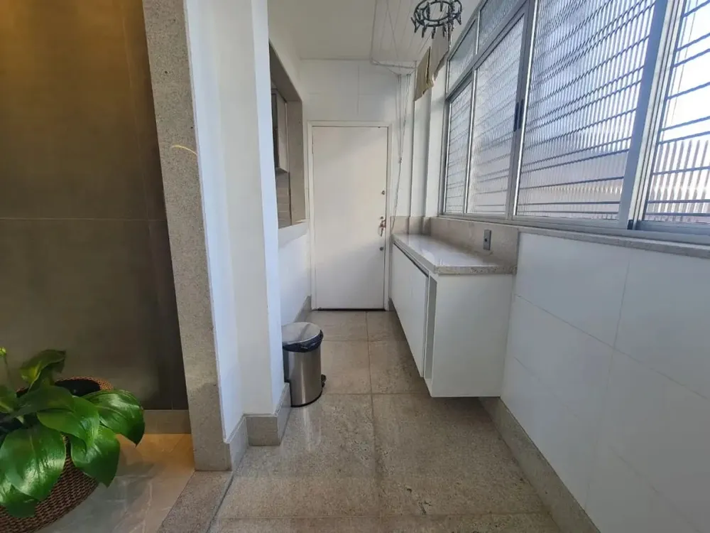 Apartamento, 3 quartos, 130 m² - Foto 2