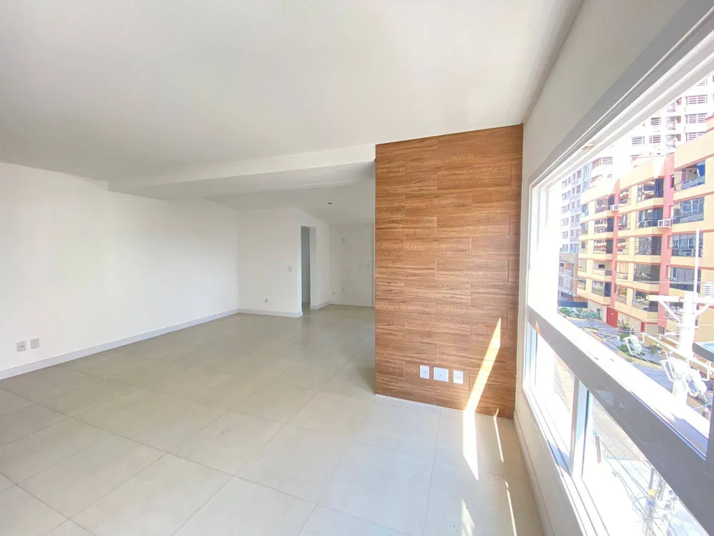 Apartamento, 3 quartos, 173 m² - Foto 2