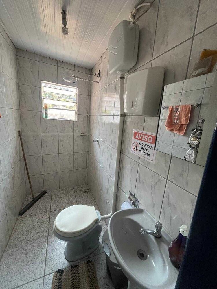 Casa à venda com 3 quartos, 162m² - Foto 3