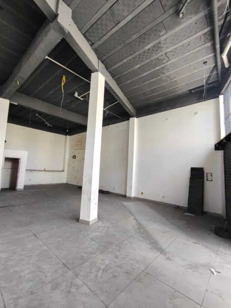 Loja-Salão, 180 m² - Foto 1