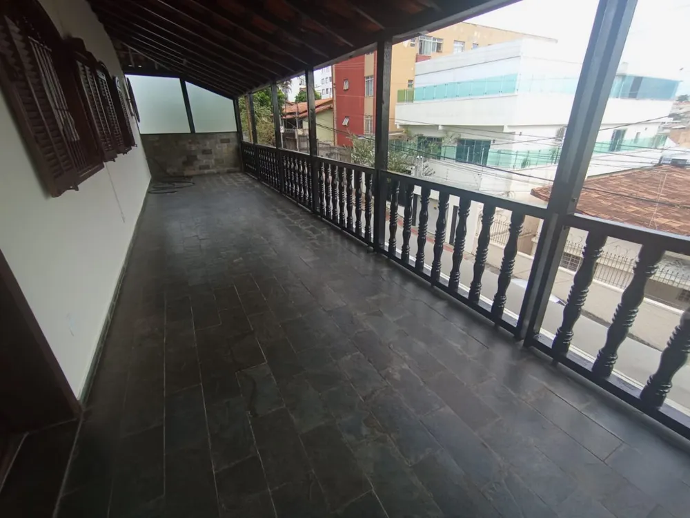 Casa, 4 quartos, 431 m² - Foto 2