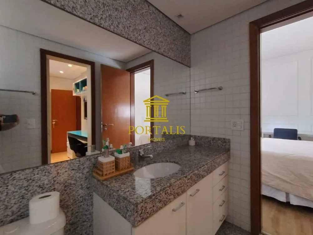 Apartamento, 4 quartos, 190 m² - Foto 2