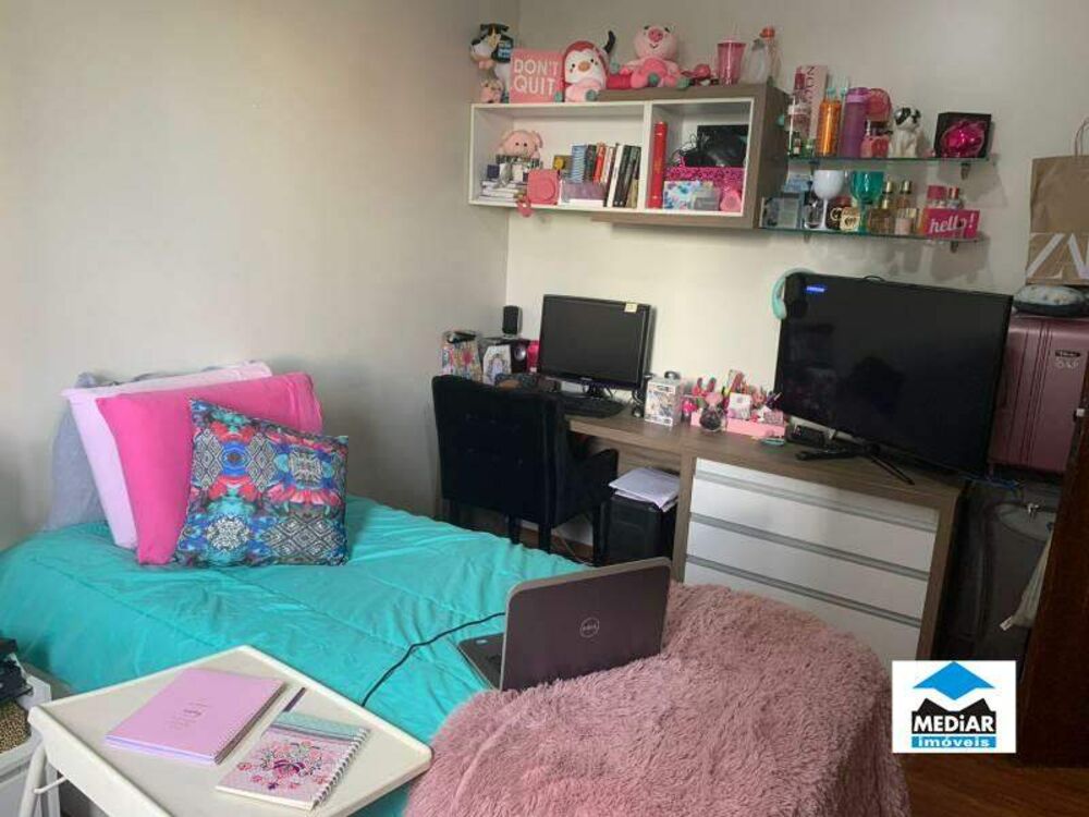 Apartamento à venda com 4 quartos, 160m² - Foto 3