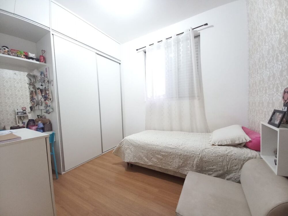 Apartamento à venda com 3 quartos, 207m² - Foto 8