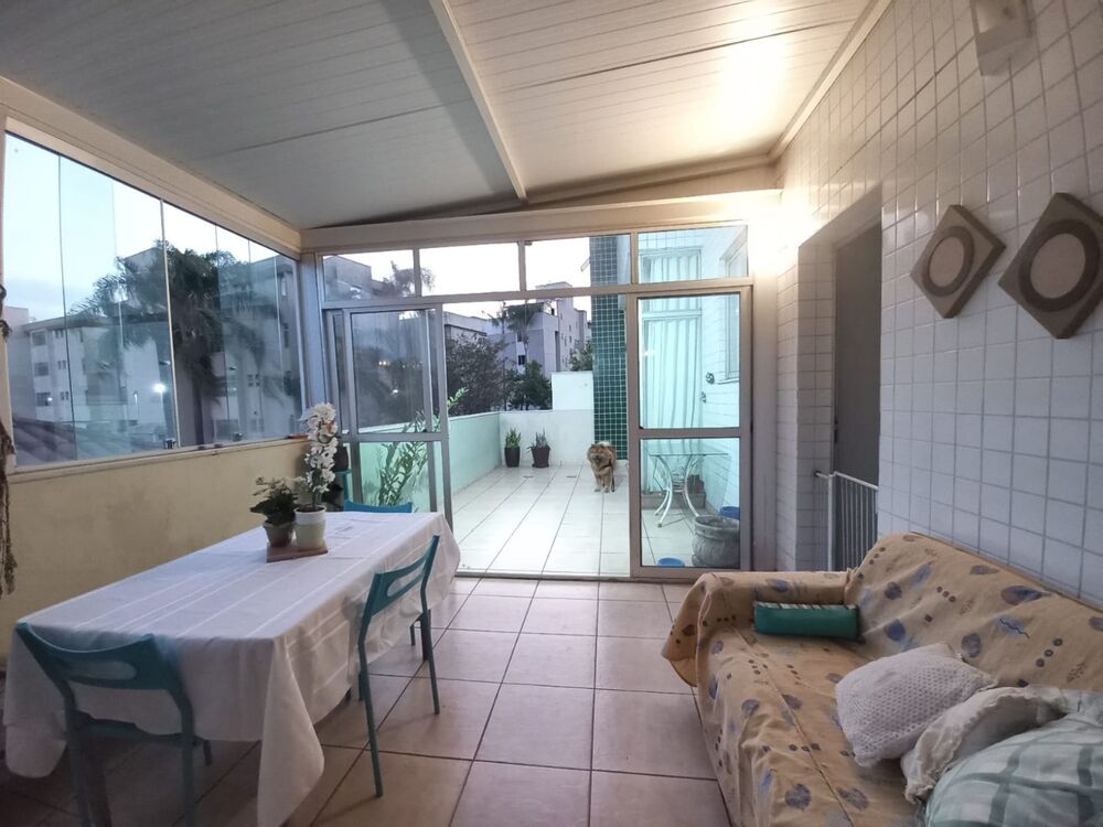 Apartamento à venda com 3 quartos, 207m² - Foto 5