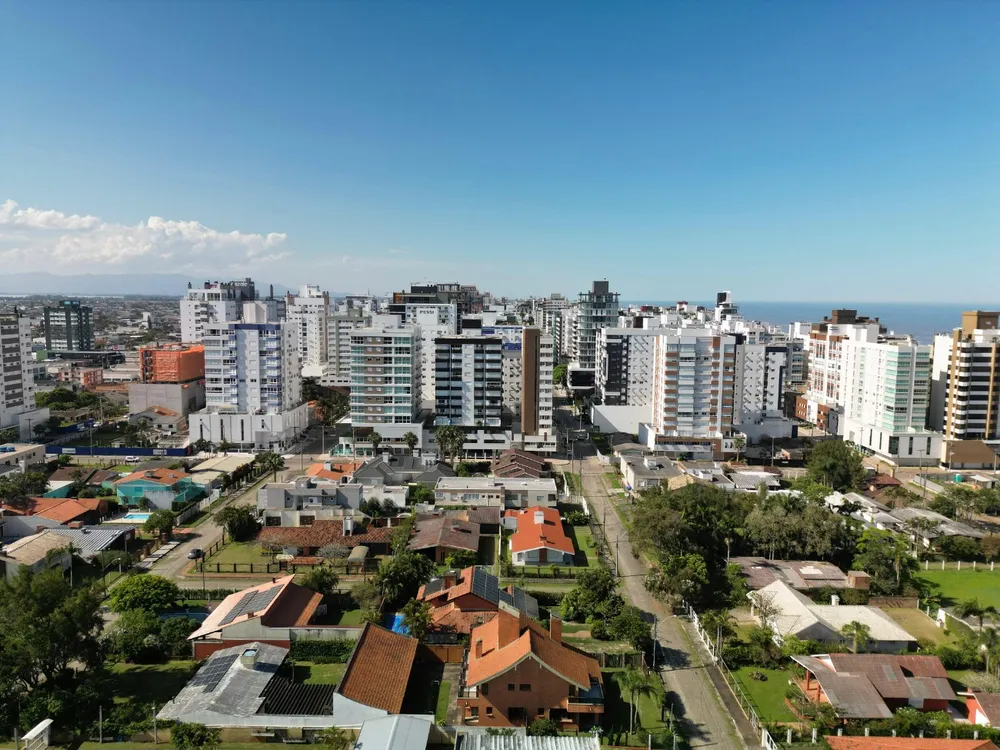 Casa, 5 quartos, 436 m² - Foto 2