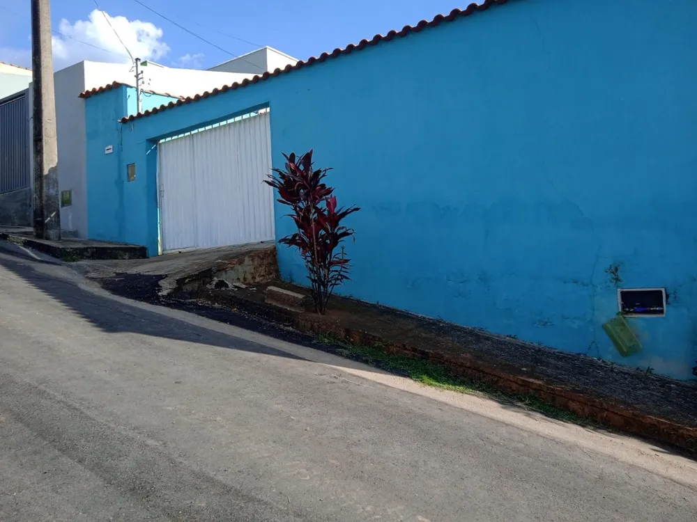 Casa, 2 quartos, 272 m² - Foto 1