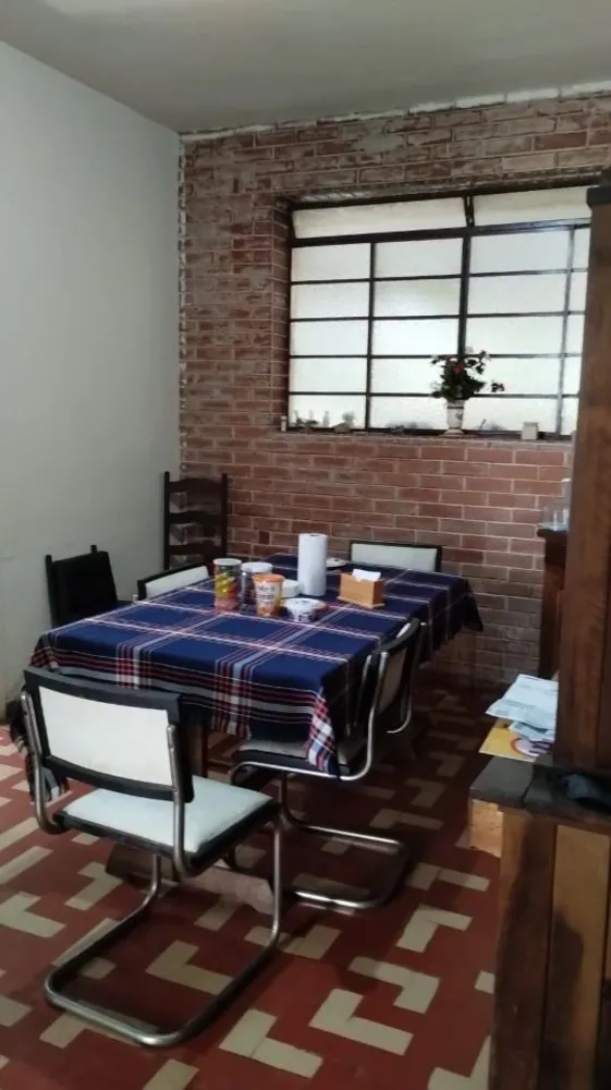 Casa, 5 quartos, 250 m² - Foto 1