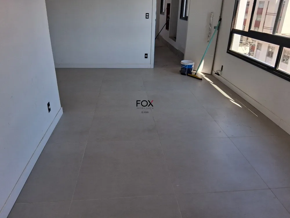 Apartamento, 3 quartos, 126 m² - Foto 2