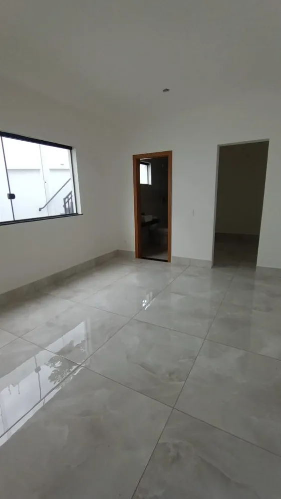 Casa, 3 quartos, 180 m² - Foto 1