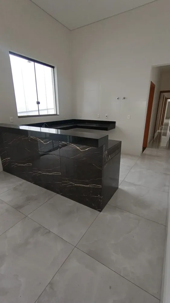 Casa, 3 quartos, 180 m² - Foto 4