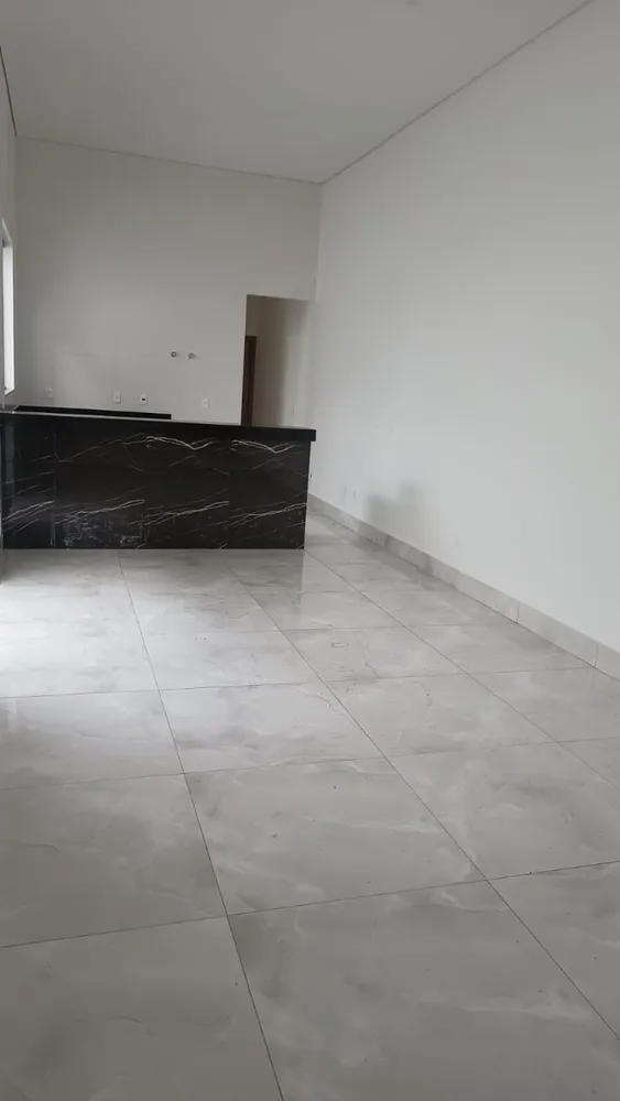 Casa, 3 quartos, 180 m² - Foto 2