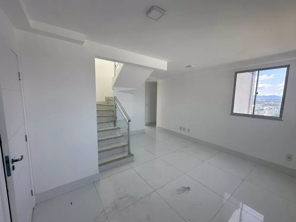 Cobertura para alugar com 3 quartos, 180m² - Foto 6