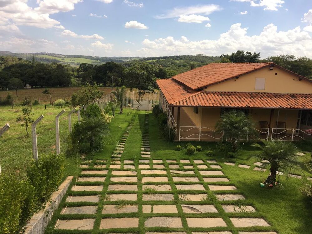Sítio à venda com 3 quartos, 535m² - Foto 2