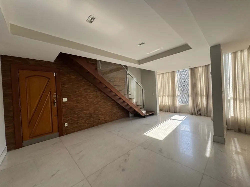 Cobertura, 3 quartos, 240 m² - Foto 3