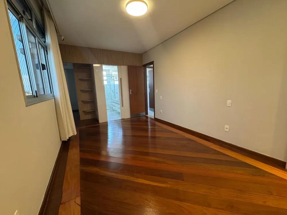 Cobertura, 3 quartos, 240 m² - Foto 11