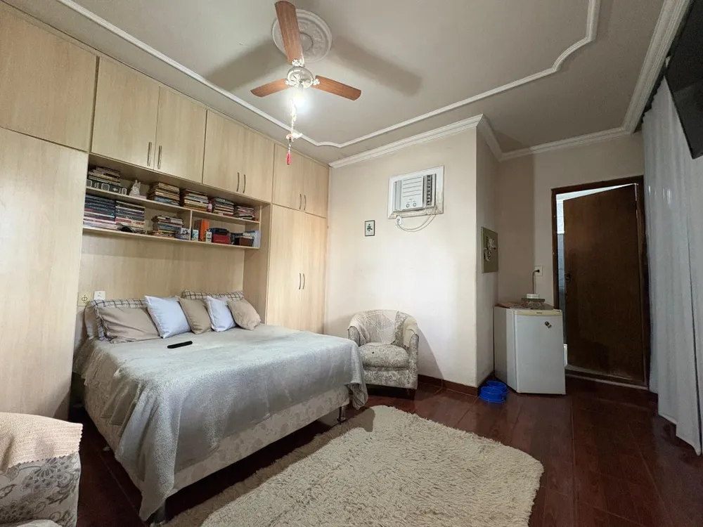 Casa, 3 quartos, 260 m² - Foto 23