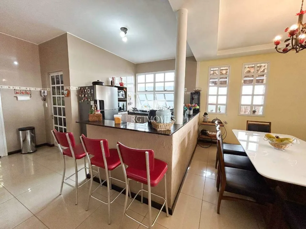 Casa, 4 quartos, 351 m² - Foto 11