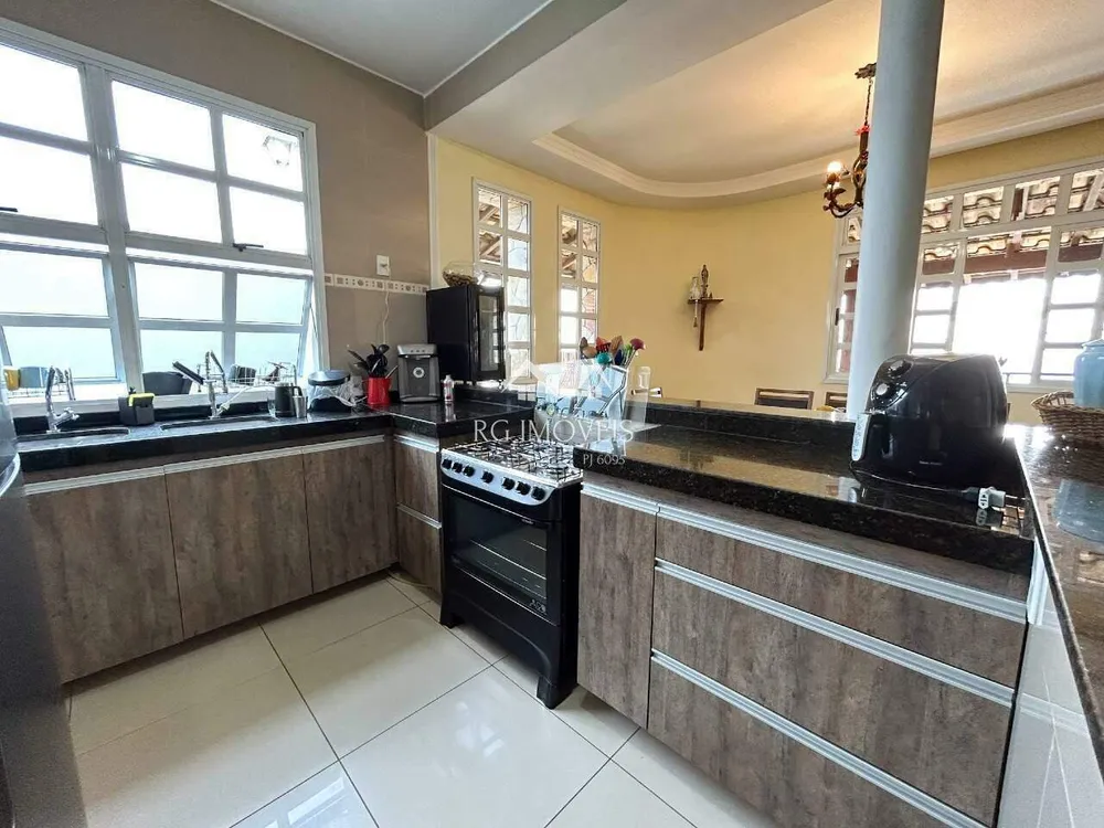 Casa, 4 quartos, 351 m² - Foto 6