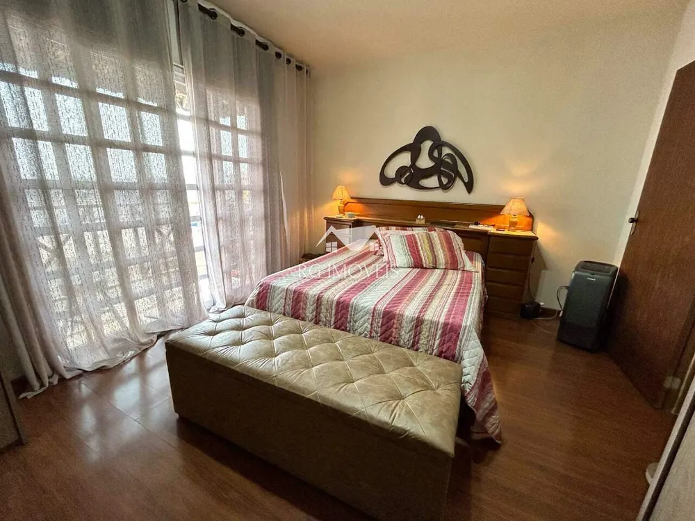 Casa, 4 quartos, 351 m² - Foto 8