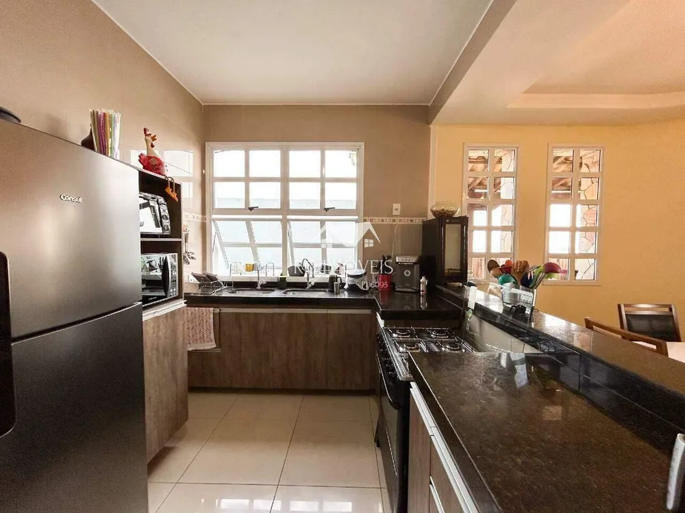Casa, 4 quartos, 351 m² - Foto 22