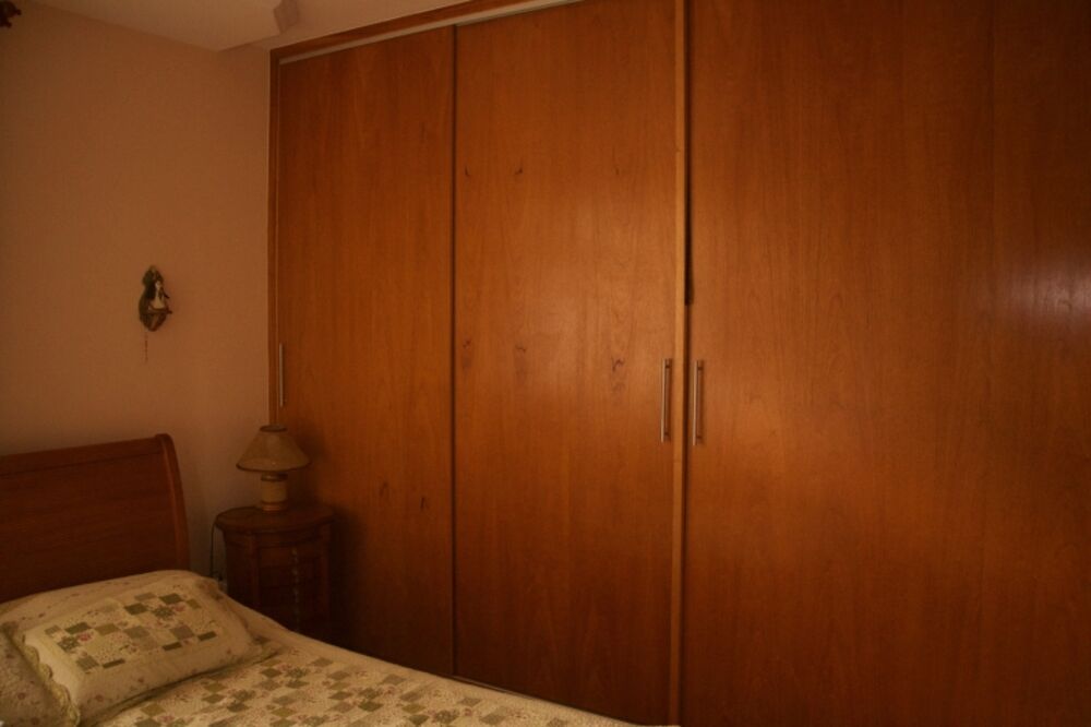 Apartamento à venda com 3 quartos, 130m² - Foto 4