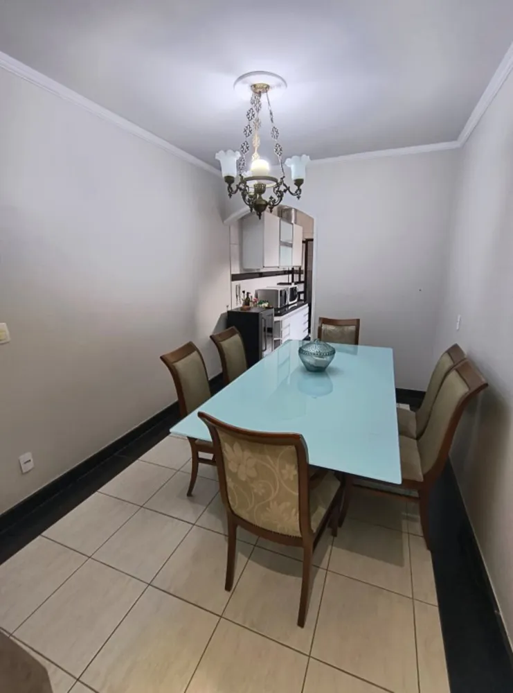 Casa, 3 quartos, 360 m² - Foto 3