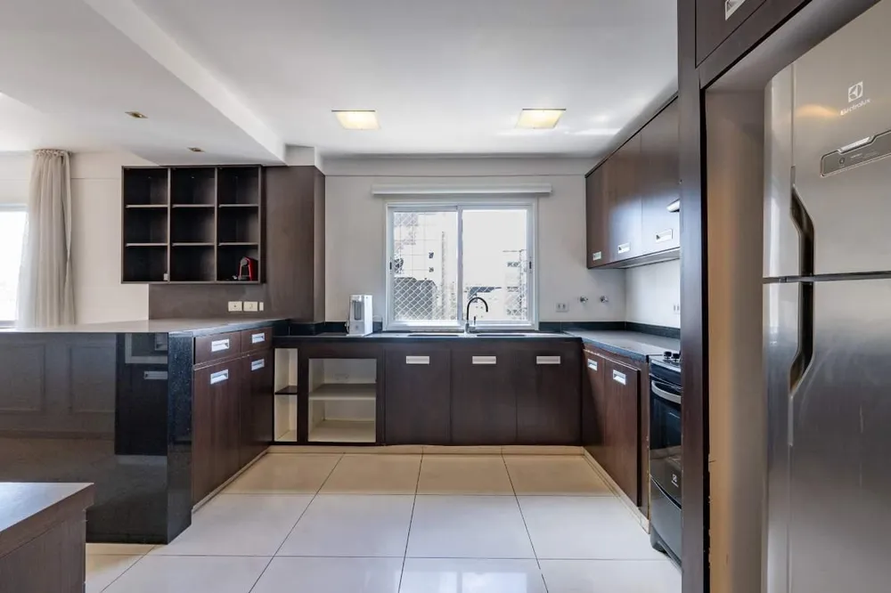 Apartamento, 3 quartos, 187 m² - Foto 2