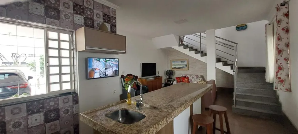 Casa, 3 quartos, 200 m² - Foto 6