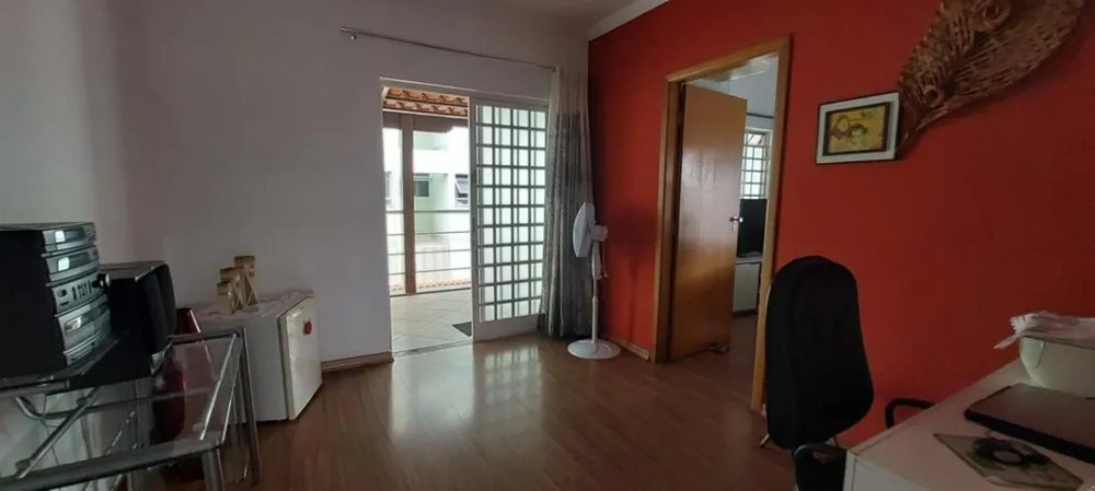 Casa, 3 quartos, 200 m² - Foto 18