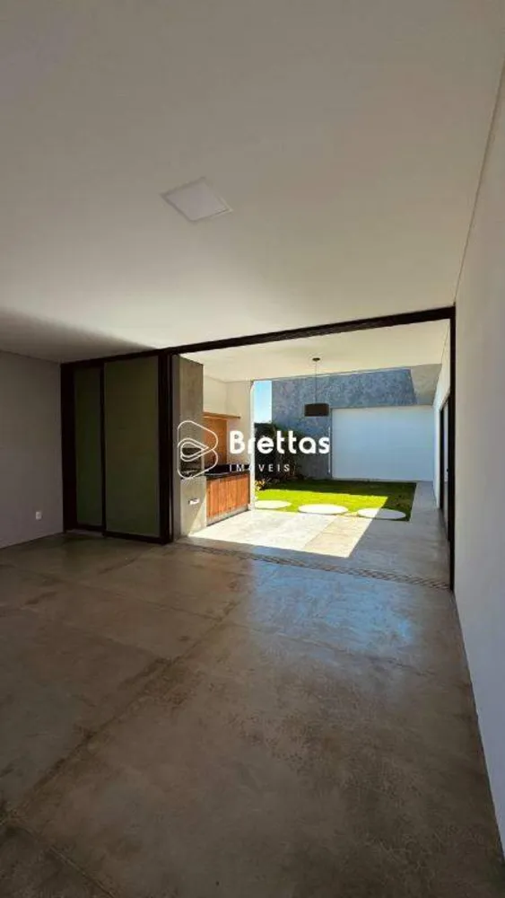 Casa, 4 quartos, 208 m² - Foto 3