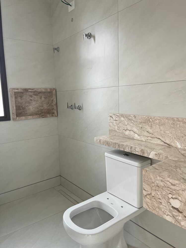 Apartamento à venda com 4 quartos, 134m² - Foto 10