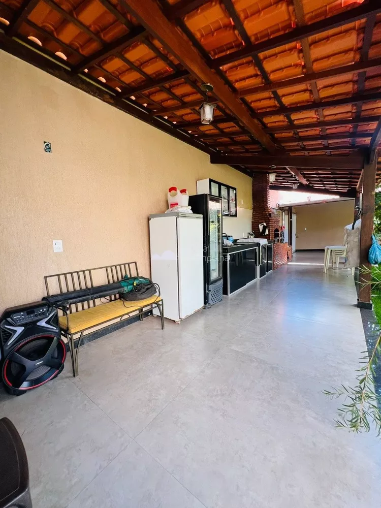 Casa à venda com 3 quartos, 360m² - Foto 9