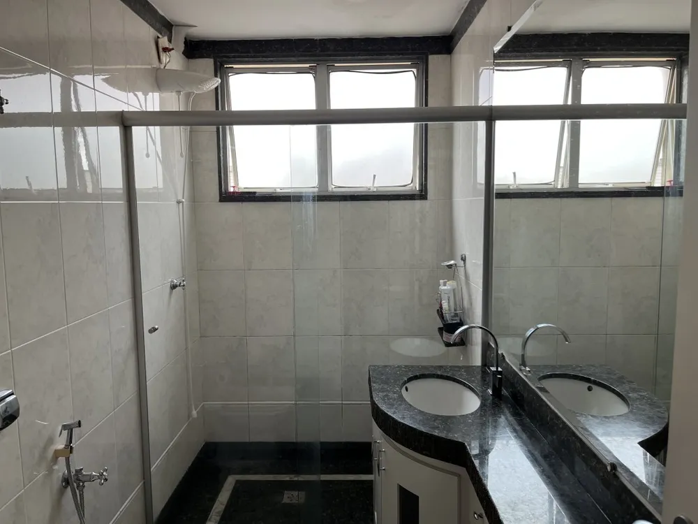 Apartamento, 4 quartos, 195 m² - Foto 2