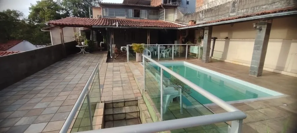 Casa, 4 quartos, 360 m² - Foto 2