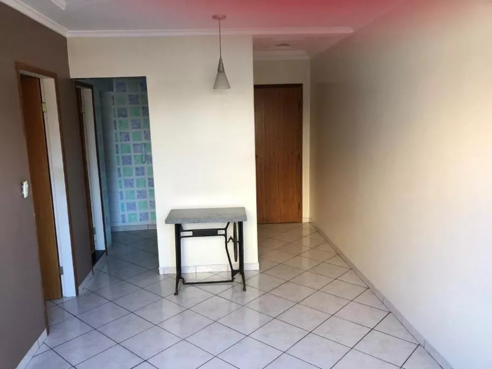 Apartamento à venda com 1 quarto, 38m² - Foto 6