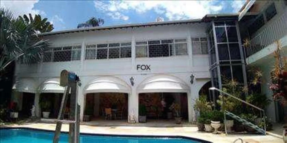 Casa, 10 quartos, 594 m² - Foto 1